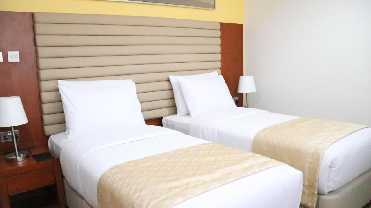 Al Riyadh Hotel Apartments Αμπού Ντάμπι Εξωτερικό φωτογραφία